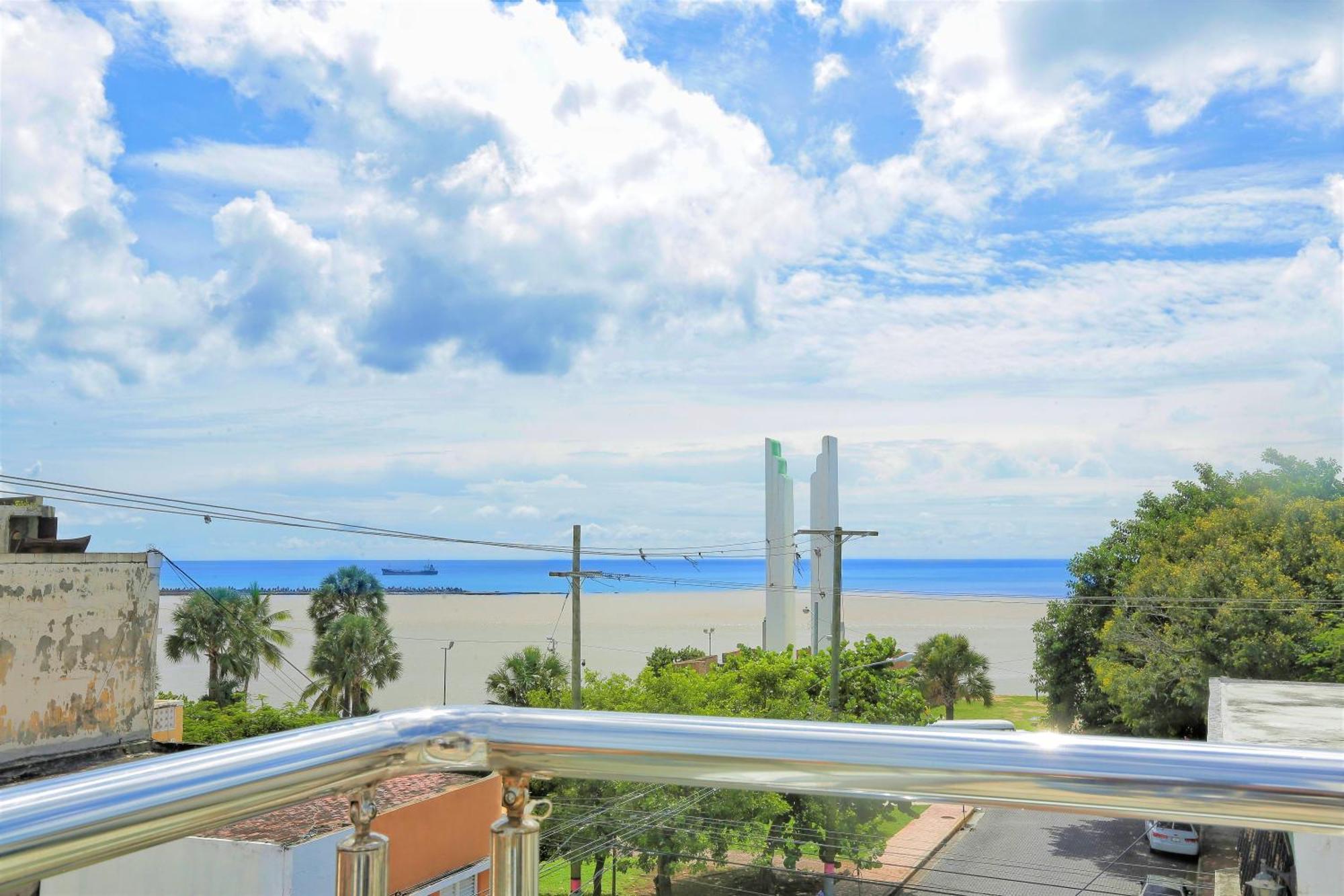 Bed and Breakfast Rig Puerto Malecon Santo Domingo Exterior foto